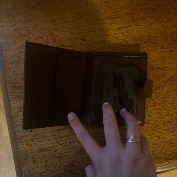 Burberry Wallet For Women - Picture 3 of 4